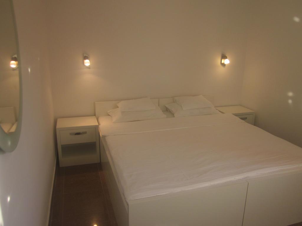Apartments Danilo Kazanegra Sveti Stefan Esterno foto